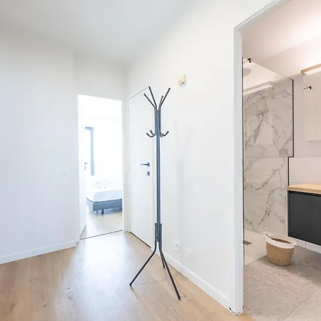 Seaview With Terrace, Cleaning Included Apartment *